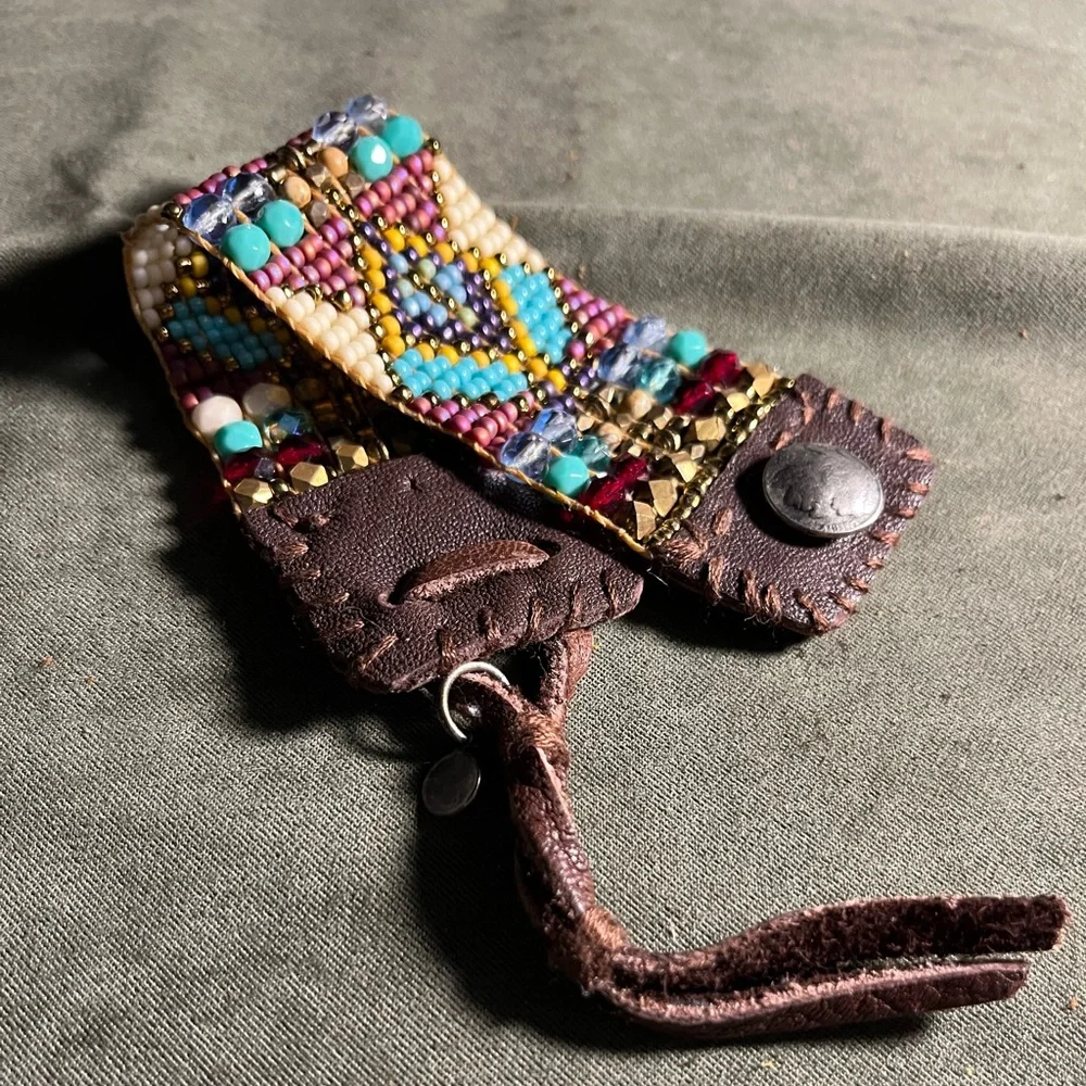 Beaded boho leather cuff bracelet - Picture 4 of 4